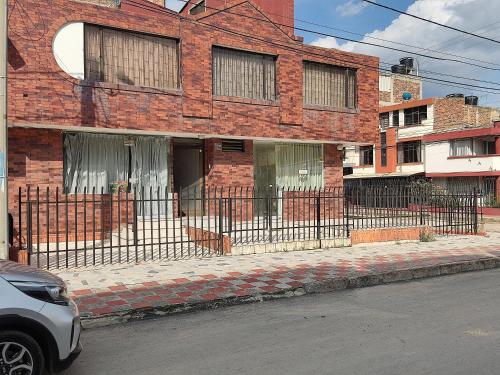 Imagen 1 de 12