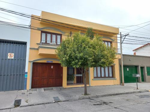 Imagen 2 de 18