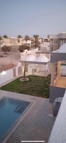 Imagen 3 de 16