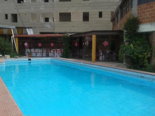 Imagen 2 de 15