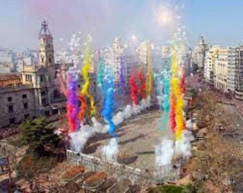 Imagen 1 de 23