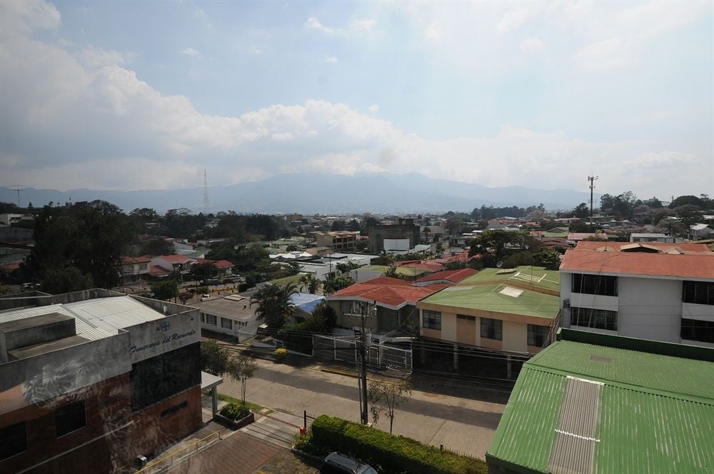 Imagen 3 de 25