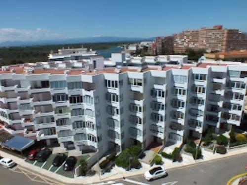 Imagen 2 de 12