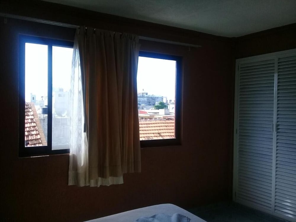 Imagen 3 de 48
