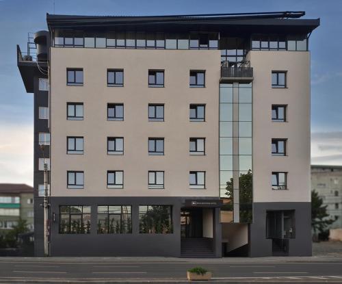 Imagen 2 de 28