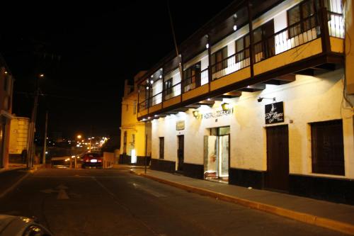 Imagen 3 de 72