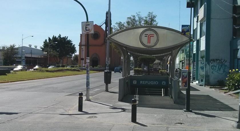 Imagen 2 de 28