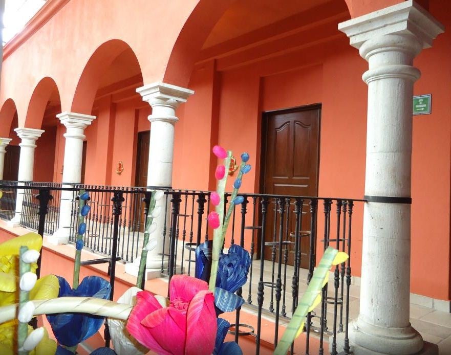 Imagen 2 de 27
