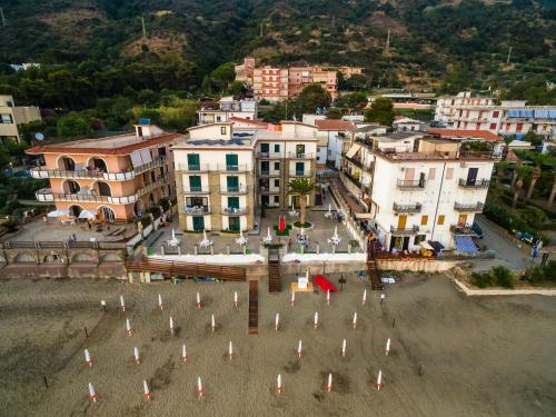 Imagen 4 de 54