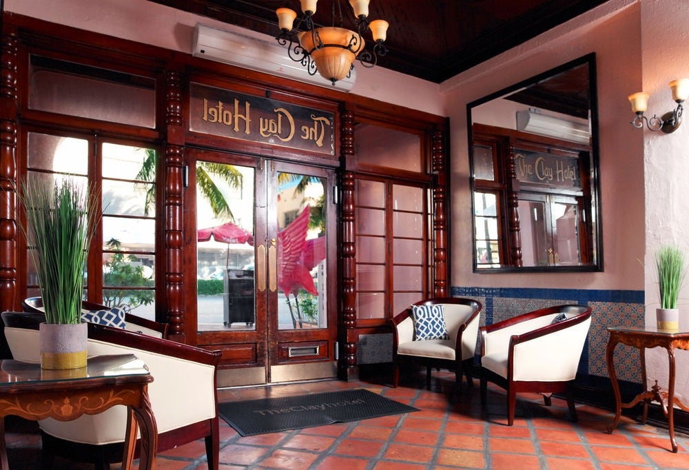 Imagen 2 de 40