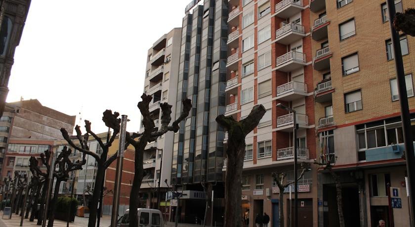 Imagen 3 de 16