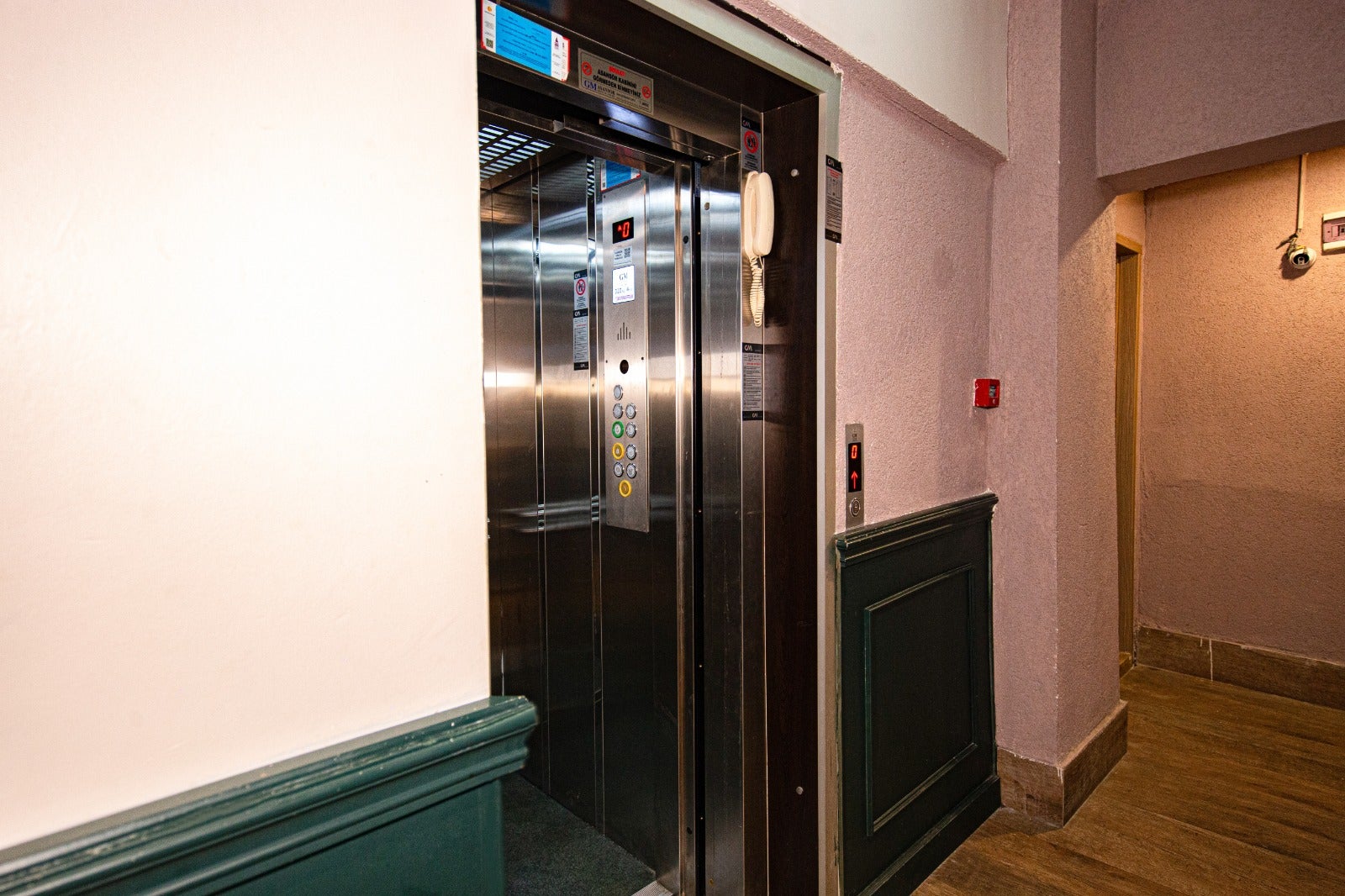 Imagen 1 de 98