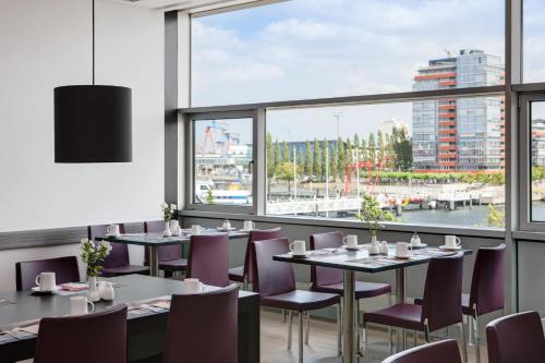 Imagen 3 de 15
