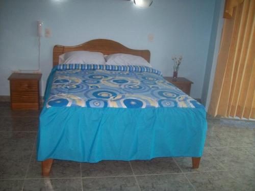 Imagen 2 de 18