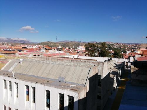 Imagen 3 de 76