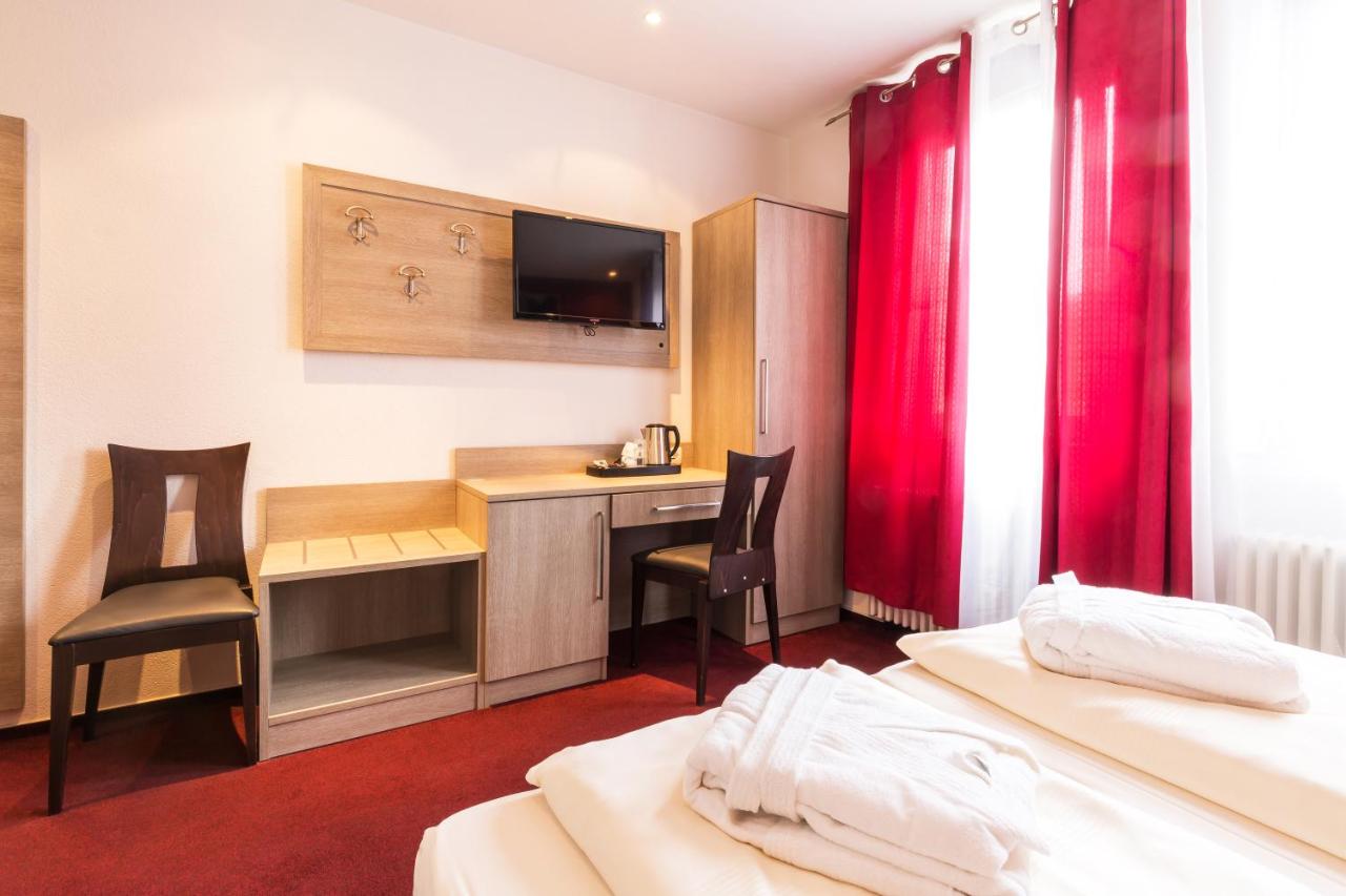 Imagen 3 de 60