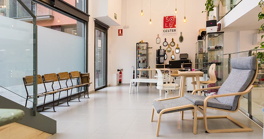 Taller de automaquillaje: destaca tu belleza gracias a Sole Cester