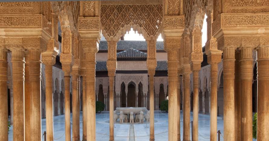 Entrada y visita guiada: Alhambra y Generalife historia