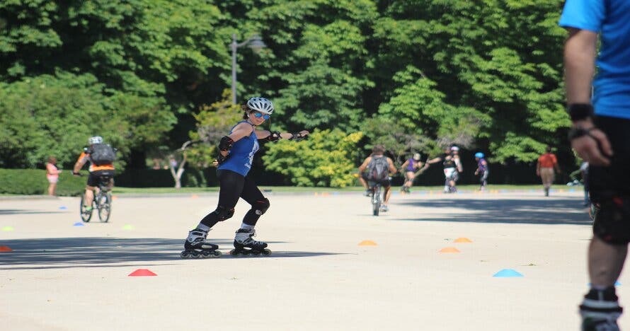 Curso de patinaje al aire libre, en El Retiro