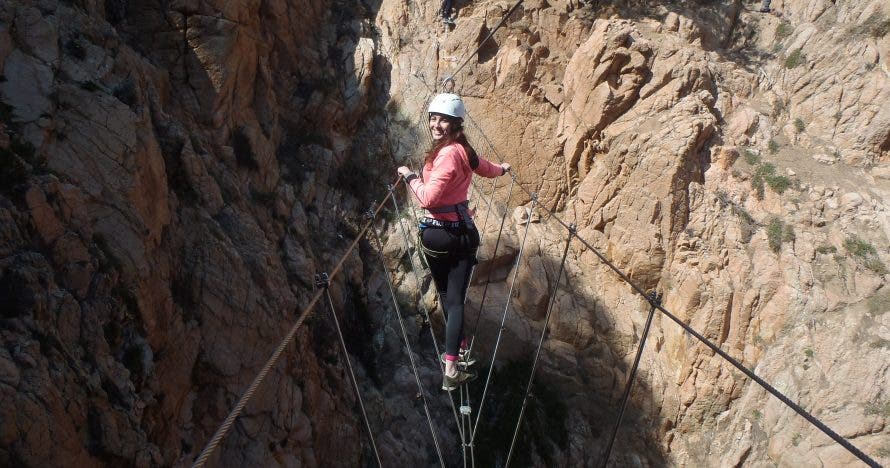 Vía ferrata sobre el mar en Cala Molí, Sant Feliu de Guíxols