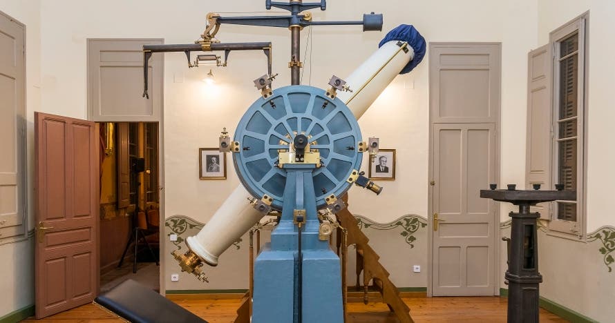 Viaje astronómico nocturno: observa las estrellas en Observatori Fabra