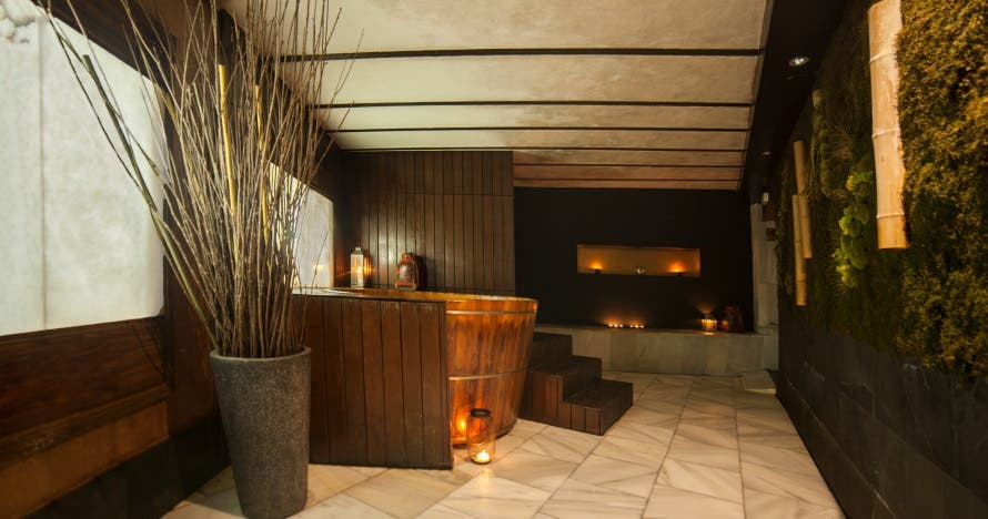 ¡Relájate en pareja! Masajes esenciales en Esenzias Spa