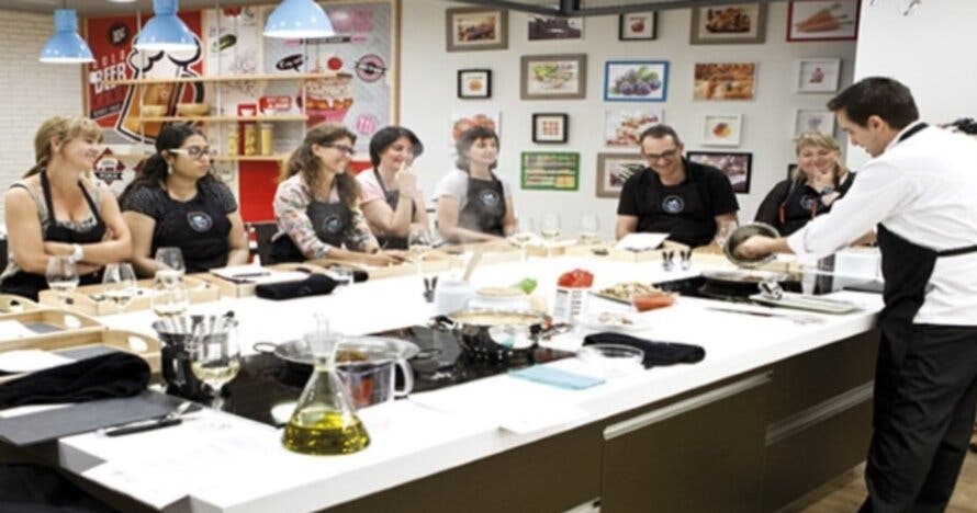 Taller de sushi y gin-tonic by Chef Caprabo