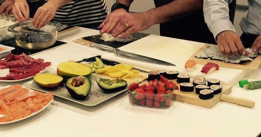 Taller de sushi y gin-tonic by Chef Caprabo