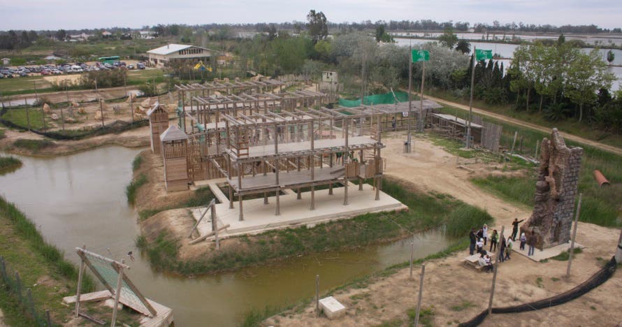 Circuito multiaventura, entrada a Parc Deltaventur