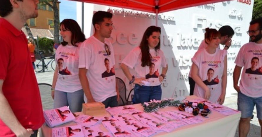 Fiesta solidaria Uncopdemà en el Tibidabo