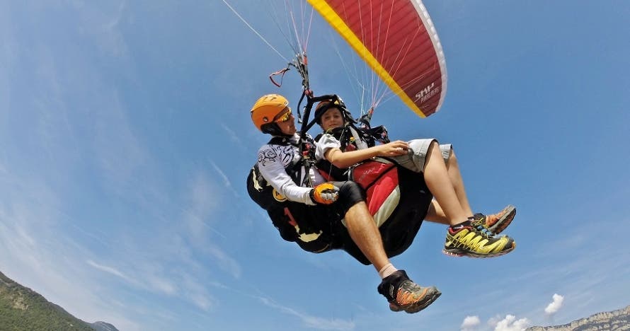 Aventura aérea en Berguedà: bautismo de parapente biplaza