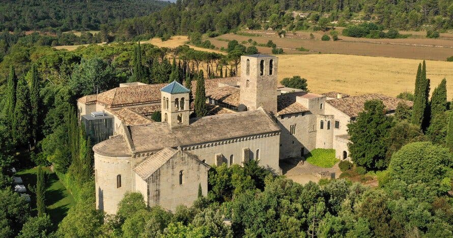 Món Sant Benet, experiencia medieval en el monasterio