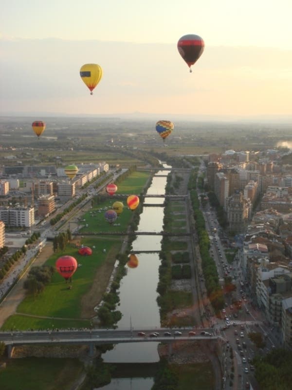 Lleida a tus pies con vuelos en Globo