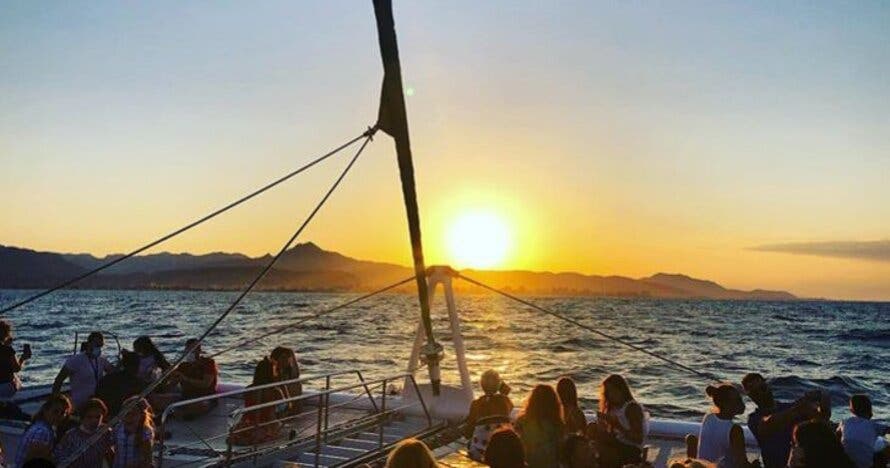 Atardecer en Catamarán en Denia