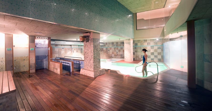 Experiencia única: spa y masaje aromático