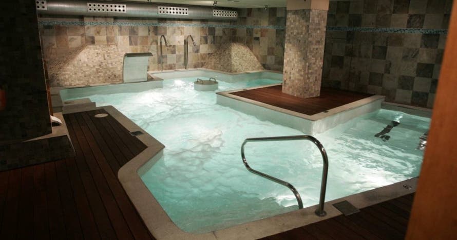 Experiencia única: spa y masaje aromático