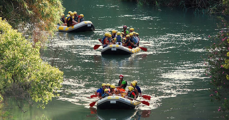 Rafting en el Cañón de Almadenes con visita a Cuevas y Fotos