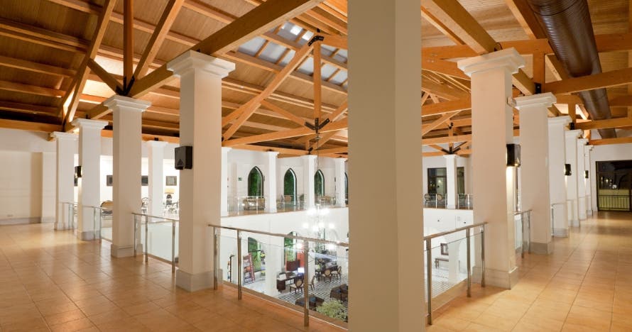Recarga de vitalidad: circuito spa, masaje y cena andaluza opcional