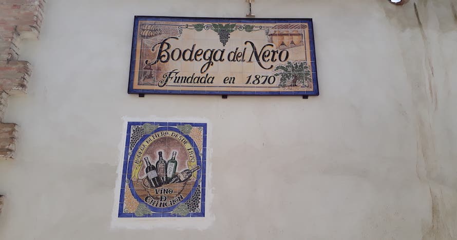 Conoce la historia de Chinchón en una bodega con cata de vino y queso