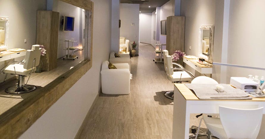 Masaje para dos en cabina VIP, cócteles y jacuzzi privado, ¡planazo!