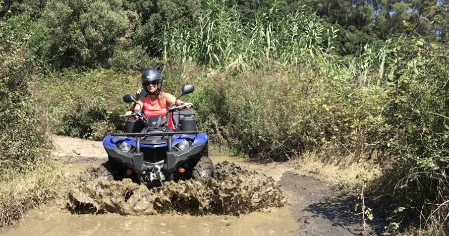 Excursión en quad sin carnet: ¡Descubre la adrenalina sobre ruedas!