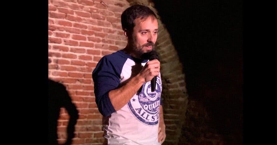 La Cueva Comedy  Club, Open Mic