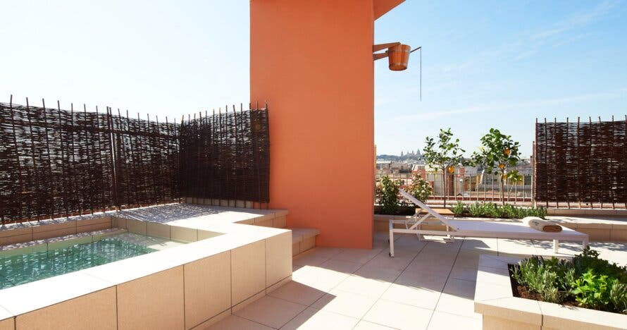Relájate y disfruta de un oasis de masaje y spa