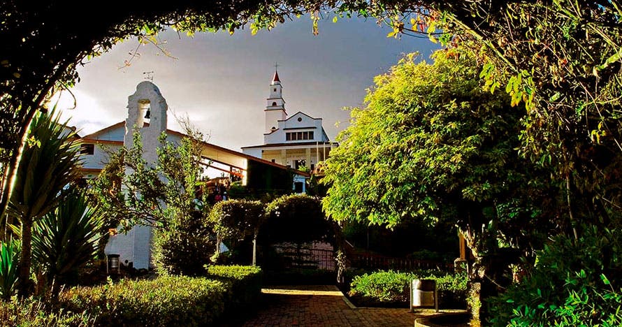 Subida al cerro de Monserrate