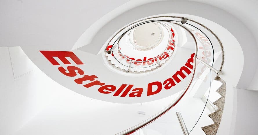 Visita + cata Fábrica Estrella Damm Prat y taller de tiraje opcional