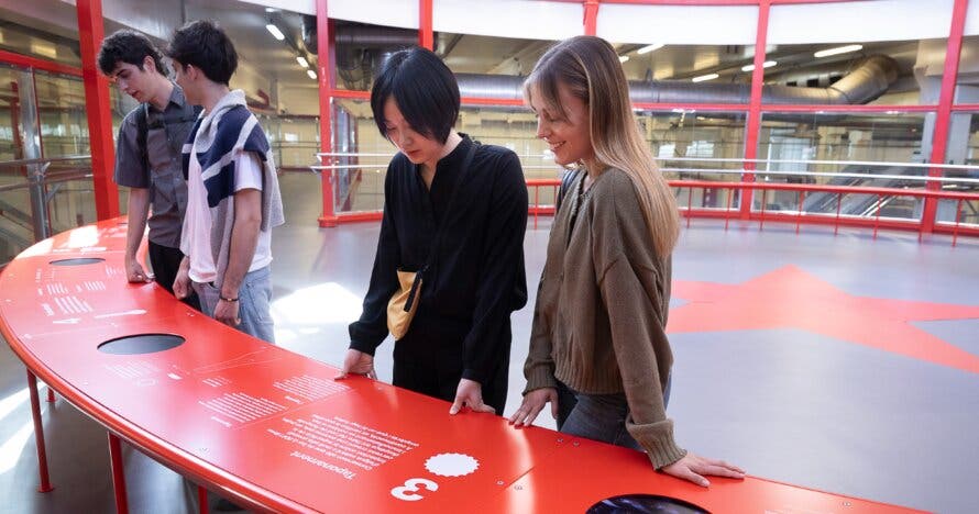 Visita + cata Fábrica Estrella Damm Prat y taller de tiraje opcional