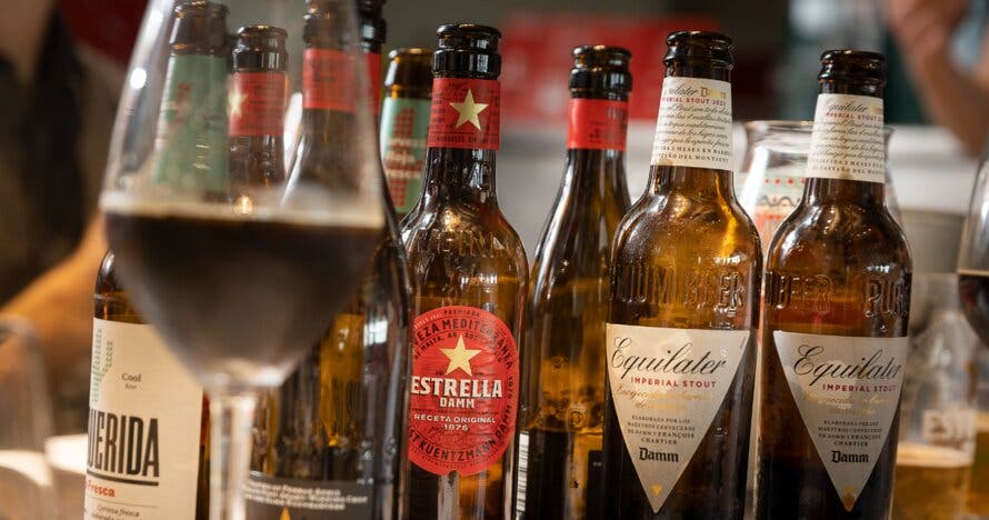 Visita + cata Fábrica Estrella Damm Prat y taller de tiraje opcional