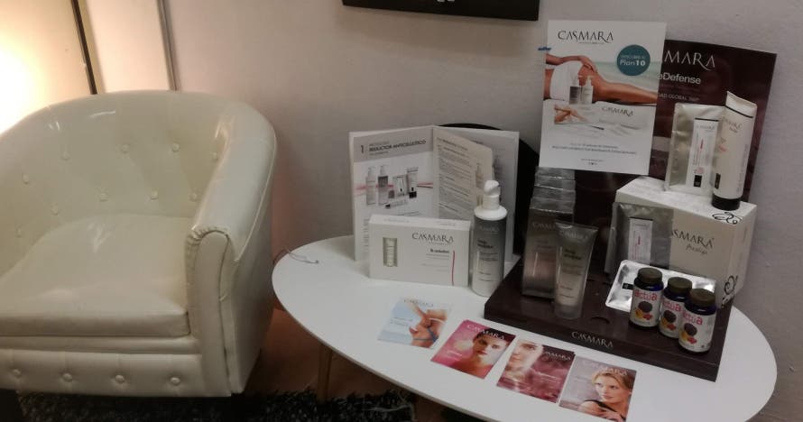 Piel radiante y purificada con tratamiento facial eco-vegano