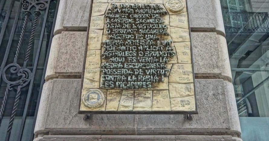 Tour Barcelona insólita y secreta: ruta de investigación