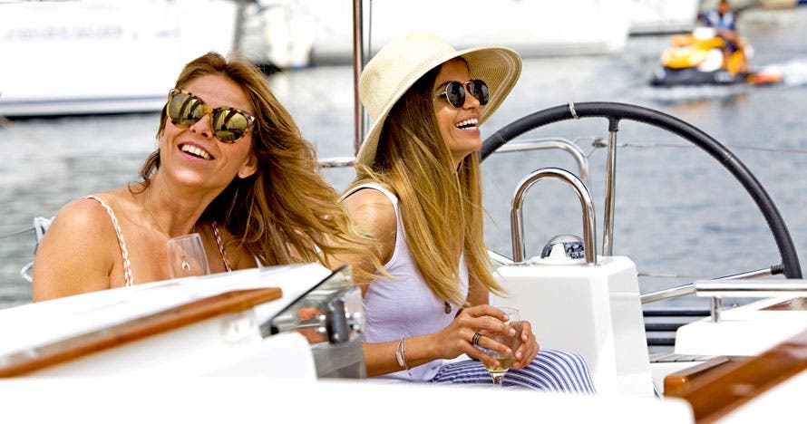 Navega en un velero privado con patrón - Cheers at Sea